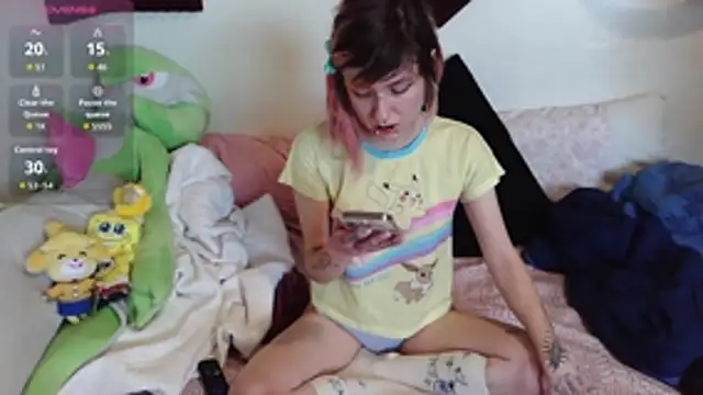 needlebunnies online show from January 10, 2026, 12:01 am