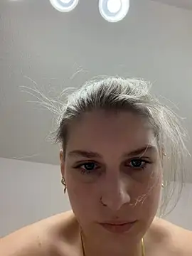 SassynNatty online show from March 11, 2026, 2:06 am