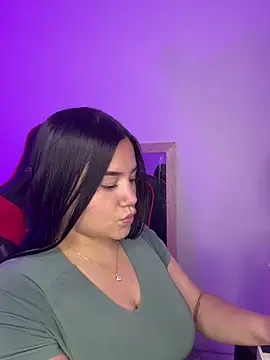 Snapshot of abby_gonzales chatting on February 25, 2026, 5:28 am abby gonzales online show from February 25, 2026, 5:28 am