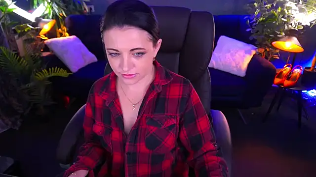 Dafni Monn online show from March 13, 2025, 12:46 pm