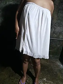 babyslbany online show from May 31, 2026, 6:20 pm