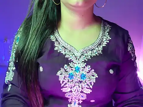 CutieVibe01 online show from February 19, 2026, 6:15 pm