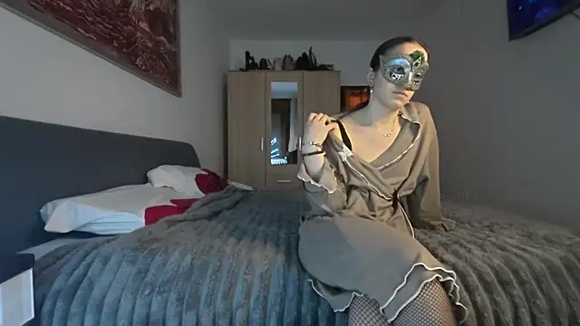 Snapshot of MMcouple200 chatting on February 23, 2026, 6:05 pm MMcouple200 online show from February 23, 2026, 6:05 pm