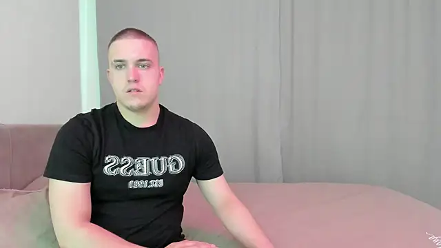 Snapshot of Eva_Alex_ chatting on May 27, 2026, 10:12 am Eva Alex online show from May 27, 2026, 10:12 am