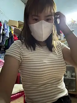 Snapshot of July-love chatting on February 28, 2026, 3:46 pm July-love online show from February 28, 2026, 3:46 pm