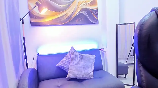 Britney Cortez online show from February 17, 2026, 12:12 pm