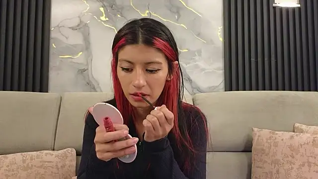 dulcetorresvg online show from March 25, 2026, 3:23 am