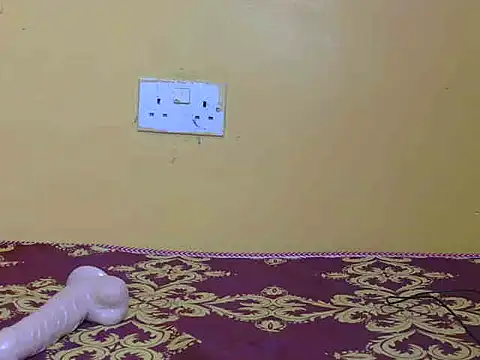 Quueenafrica online show from February 19, 2026, 8:38 pm