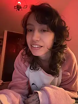Snapshot of witchdub chatting on May 15, 2026, 7:21 pm witchdub online show from May 15, 2026, 7:21 pm