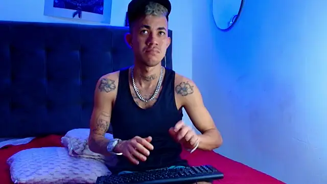 Snapshot of Ayala_777 chatting on January 10, 2026, 11:23 am Ayala 777 online show from January 10, 2026, 11:23 am