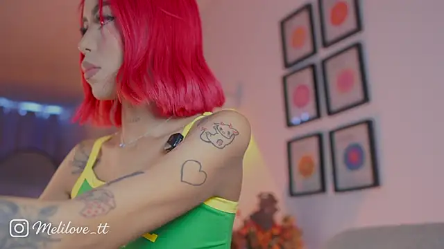 MelyTaylor  online show from June 13, 2026, 5:11 pm