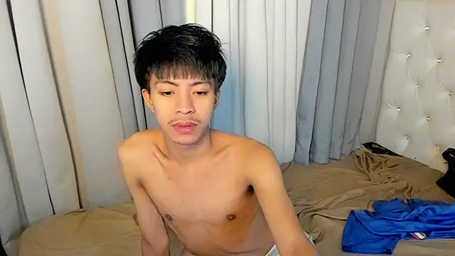 davincihugecock online show from February 8, 2026, 4:32 pm