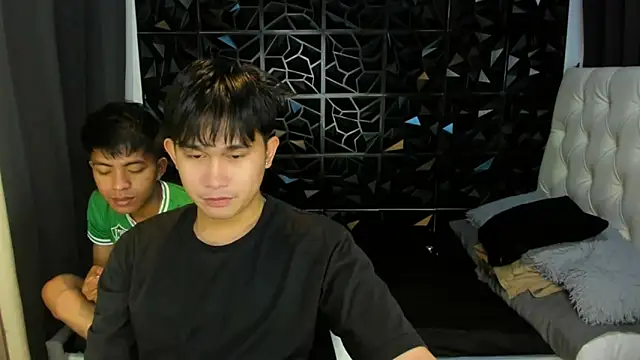 davincihugecock online show from March 29, 2026, 5:13 pm