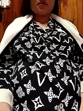 Shiny 68 online show from January 18, 2026, 2:54 pm