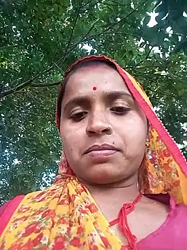 Snapshot of Hirdesh_sahu chatting on January 12, 2026, 6:51 am Hirdesh sahu online show from January 12, 2026, 6:51 am