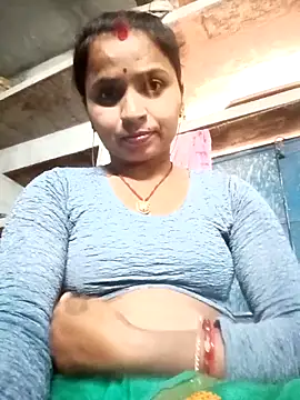 Snapshot of Hirdesh_sahu chatting on May 8, 2026, 5:46 am Hirdesh sahu online show from May 8, 2026, 5:46 am