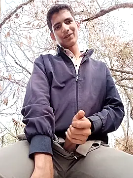 sahilcute1 online show from February 3, 2026, 9:47 am