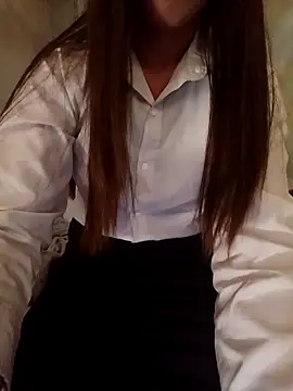 hoahong2 online show from April 3, 2026, 8:23 am