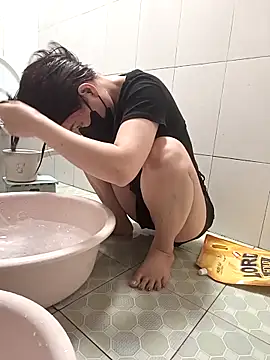 Anna-2k online show from April 16, 2026, 1:39 am