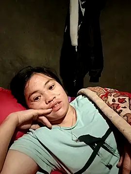 Snapshot of Chaomay_k9 chatting on February 7, 2026, 11:19 pm Chaomay k9 online show from February 7, 2026, 11:19 pm