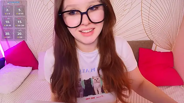 Lana Delanay online show from June 23, 2026, 1:58 am