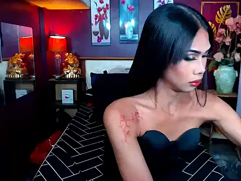 SEDUCTIVExDEMI online show from April 7, 2026, 8:48 am