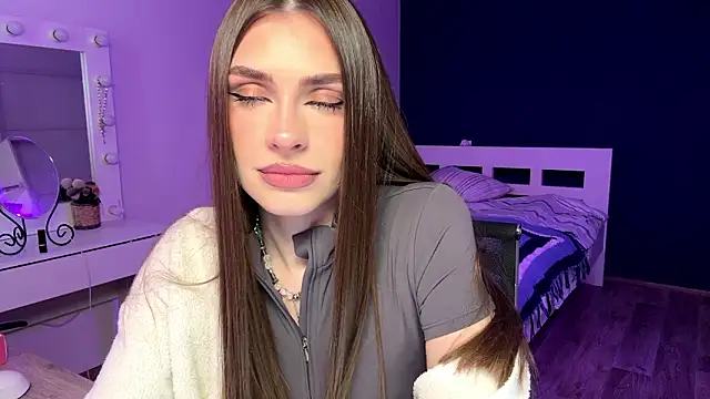 MachelleSpader online show from February 5, 2026, 8:41 am