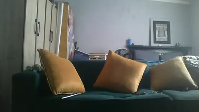 Winterslender online show from May 16, 2026, 6:54 am