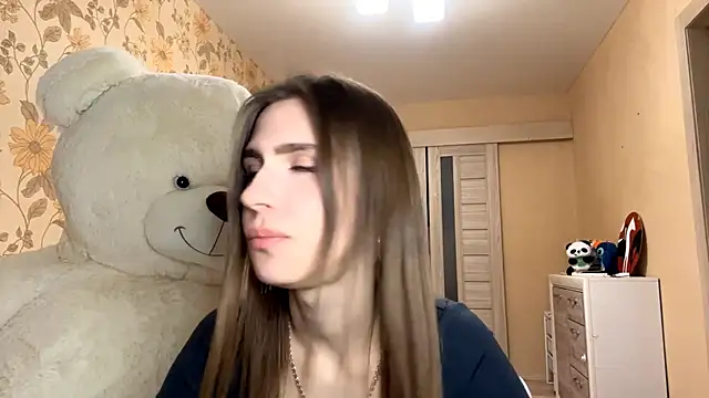 ElsieKuhlmann online show from March 13, 2026, 5:30 pm