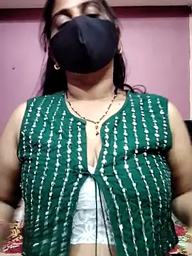 Snapshot of suma_telugu1 chatting on February 5, 2026, 3:27 pm suma telugu1 online show from February 5, 2026, 3:27 pm