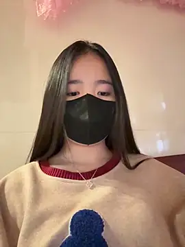 Gwen879 online show from February 26, 2026, 1:26 am