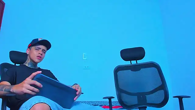 Thomas-Wil online show from March 24, 2026, 8:14 pm