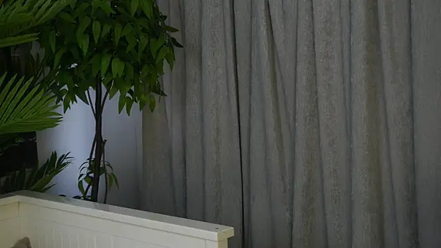 LanaReals online show from March 28, 2026, 6:35 am