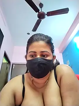 pinkihot23 online show from March 1, 2026, 8:49 am