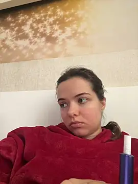 Snapshot of LadyinBed99 chatting on January 14, 2026, 12:44 pm LadyinBed99 online show from January 14, 2026, 12:44 pm