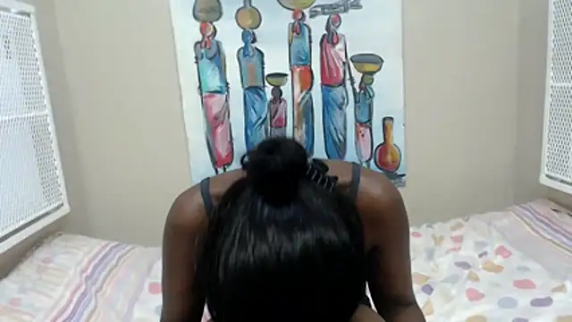 Snapshot of TallDivaNoir chatting on April 14, 2026, 6:47 pm TallDivaNoir online show from April 14, 2026, 6:47 pm