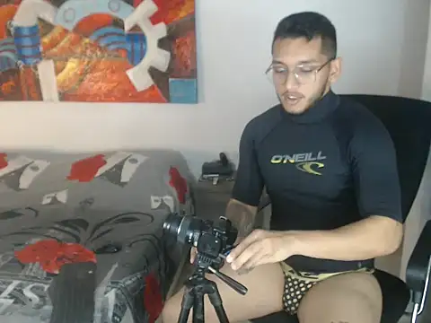 EvanVelvet online show from January 18, 2026, 11:08 pm