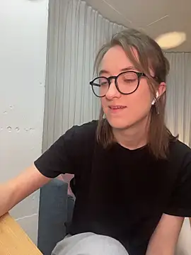 Persephone Kore online show from March 8, 2026, 4:11 pm