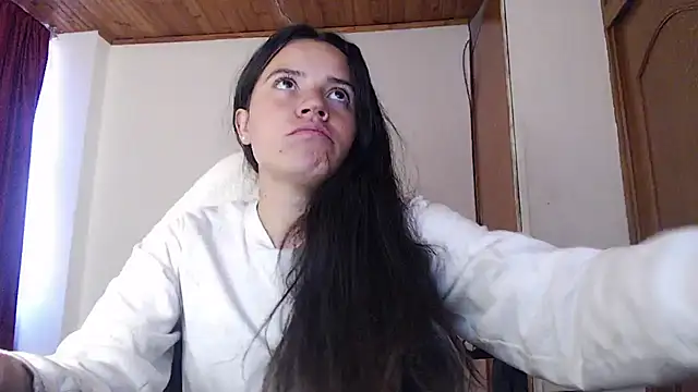 Snapshot of Shanel_Lozano chatting on April 20, 2026, 9:38 pm Shanel Lozano online show from April 20, 2026, 9:38 pm