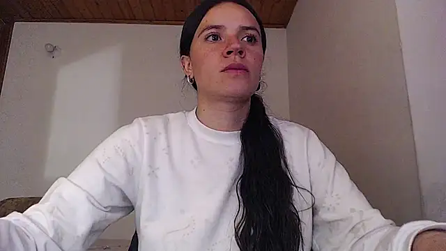 Snapshot of Shanel_Lozano chatting on May 29, 2026, 3:54 pm Shanel Lozano online show from May 29, 2026, 3:54 pm