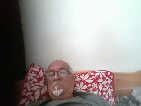 Patyman online show from April 18, 2026, 7:58 pm