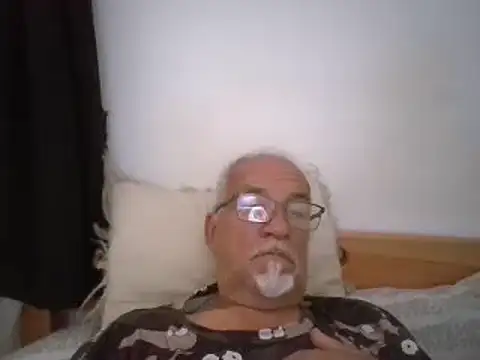 Snapshot of Patyman chatting on June 17, 2026, 2:29 pm Patyman online show from June 17, 2026, 2:29 pm
