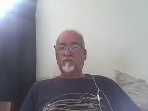 Snapshot of Patyman chatting on June 22, 2026, 5:32 pm Patyman online show from June 22, 2026, 5:32 pm