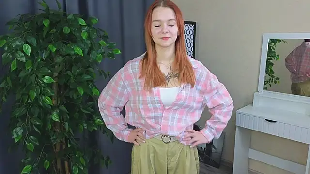 ClairVacio online show from January 14, 2026, 2:28 am