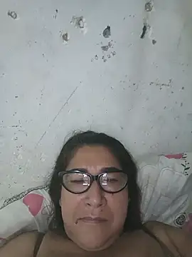 Snapshot of PatriciaGrajales chatting on April 27, 2026, 1:31 pm PatriciaGrajales online show from April 27, 2026, 1:31 pm