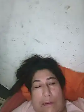 Snapshot of PatriciaGrajales chatting on May 4, 2026, 2:02 pm PatriciaGrajales online show from May 4, 2026, 2:02 pm