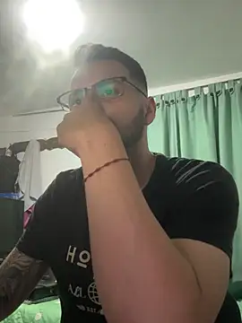 Baphomet212341 online show from April 6, 2026, 4:32 am