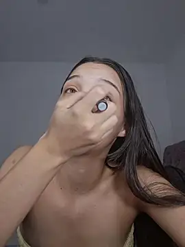 uncontrolled fire online show from May 11, 2026, 8:28 pm
