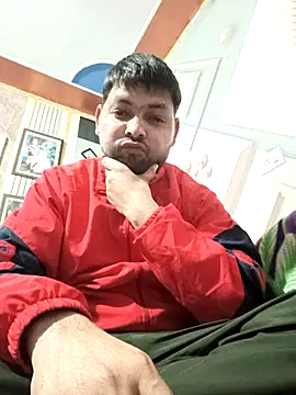 Snapshot of Pulkeet1433 chatting on February 11, 2026, 10:42 am Pulkeet1433 online show from February 11, 2026, 10:42 am