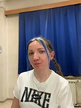 Marina und Jayden online show from March 5, 2026, 7:32 pm